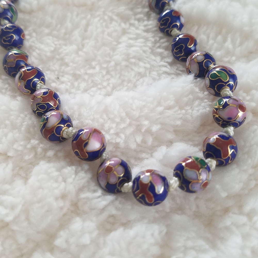 Vintage Chinese Cloisonne Blue and Pink Beaded Necklace